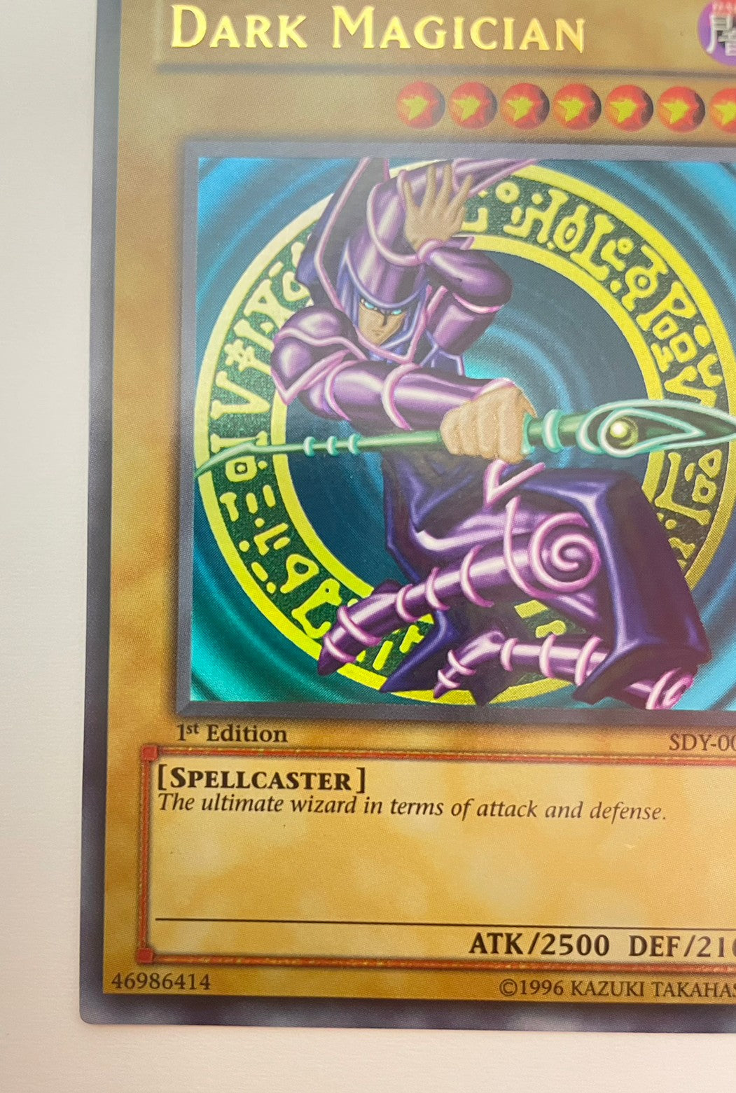 ブラックマジシャン　旧アジア　‘‘ ウルトラレア ‘‘  (SDY-006）「通常／モンスター」【状態A-】